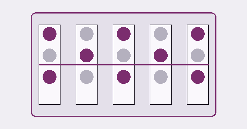 Five flat illustrated reels with a horizontal payline